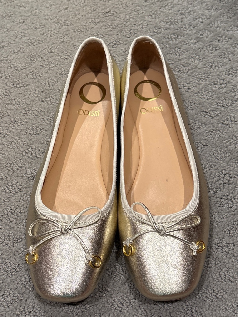 Odissi Gold Lou Bow-Embellished Ballet Flats Size 39